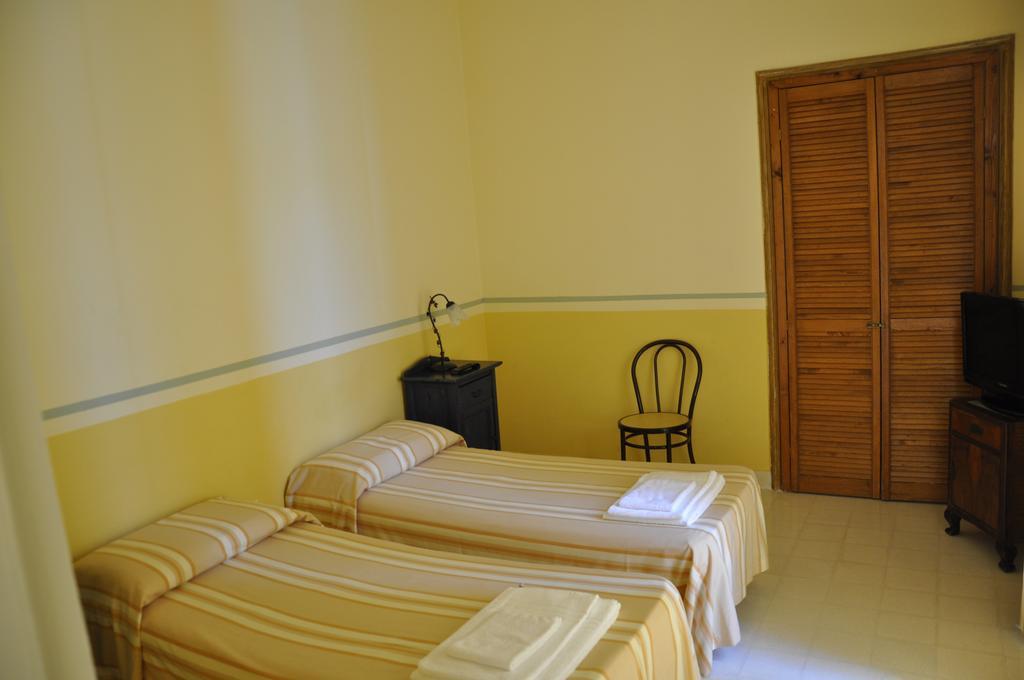 Hotel Casa Mia Сиракузы Экстерьер фото